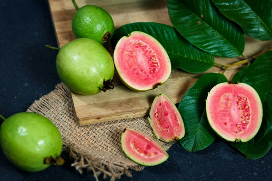 Guayaba para peludos: el snack tropical perfecto - Pets Table